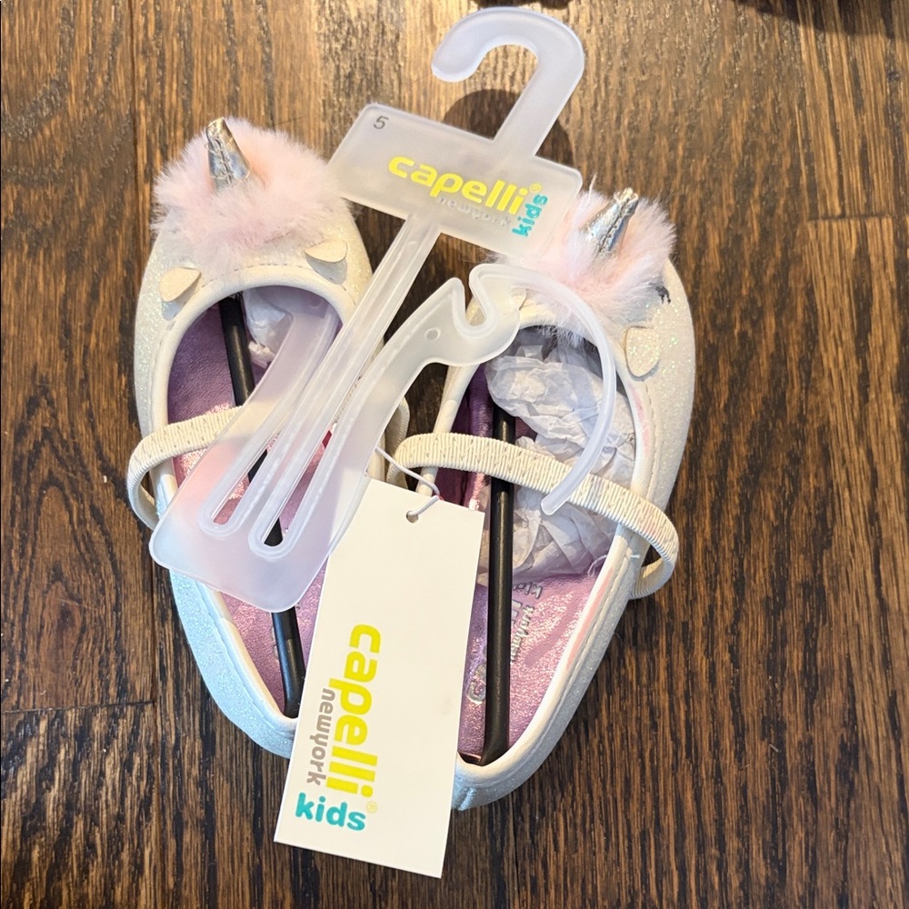 Capelli New York size 5 unicorn shoes